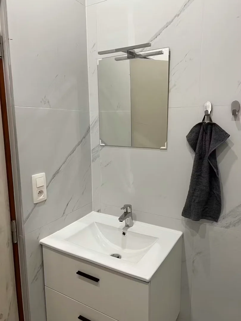 Comfortable and spacious student room in 