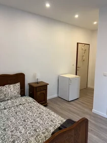 Private room at Rue Astrid, Gosselies, image 4 of 10