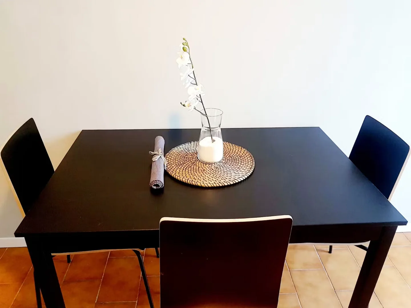 Room for rent in student apartment in , fully furnished