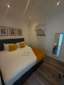 Entire apartment at Harrington Street, Commercial District, image 6 of 10