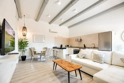整套公寓 在 Calle Juan Larrea, Málaga-Este, 10的图像1