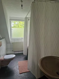 Dairenin tamamı konumu Rösrather Straße, Köln-Kalk, 1 10 görüntüsü