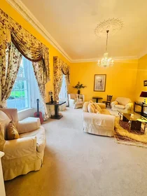 Chambre privée à Ennis Road, Newmarket, image 6 de 10