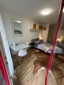 Alojamiento entero en Ungererstraße, Schwabing-Freimann, imagen 7 de 10