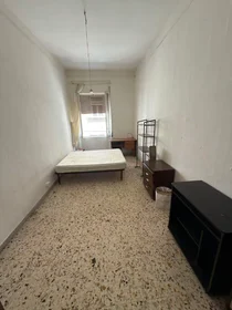 Stanza privata in Fondaco San Paolo, Decumani, immagine 1 di 10