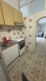 Appartamento intero in Via Pietro Trinchera, San Lorenzo, immagine 8 di 10