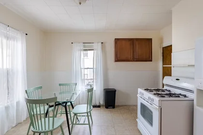 Logement entier à Charnwood Road, Spring Hill, image 10 de 10