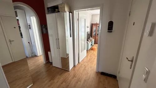 Apartamento inteiro em Uhlenhorster Weg, Hamburg-Nord, imagem 2 de 10
