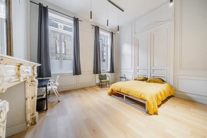 Chambre privée à Rue Joseph Saintraint, Namur, image 1 de 8