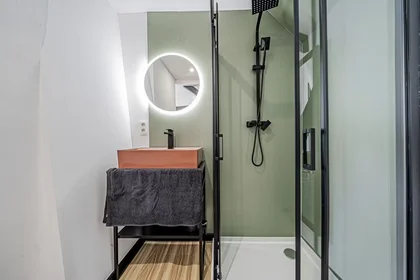 Chambre privée à Rue du Parc, Mons, image 3 de 8
