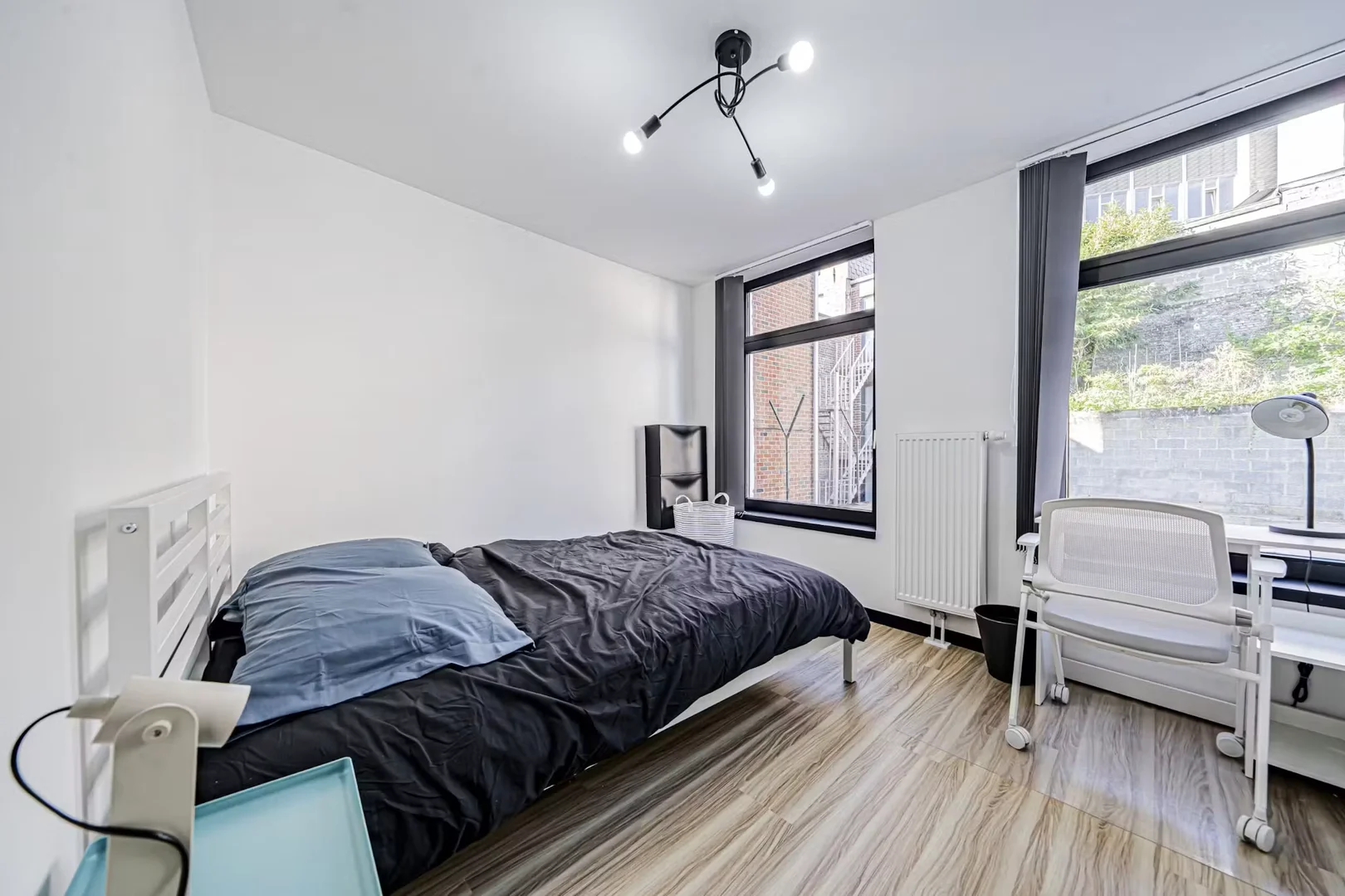Quarto amigo do estudante em  com comodidades modernas
