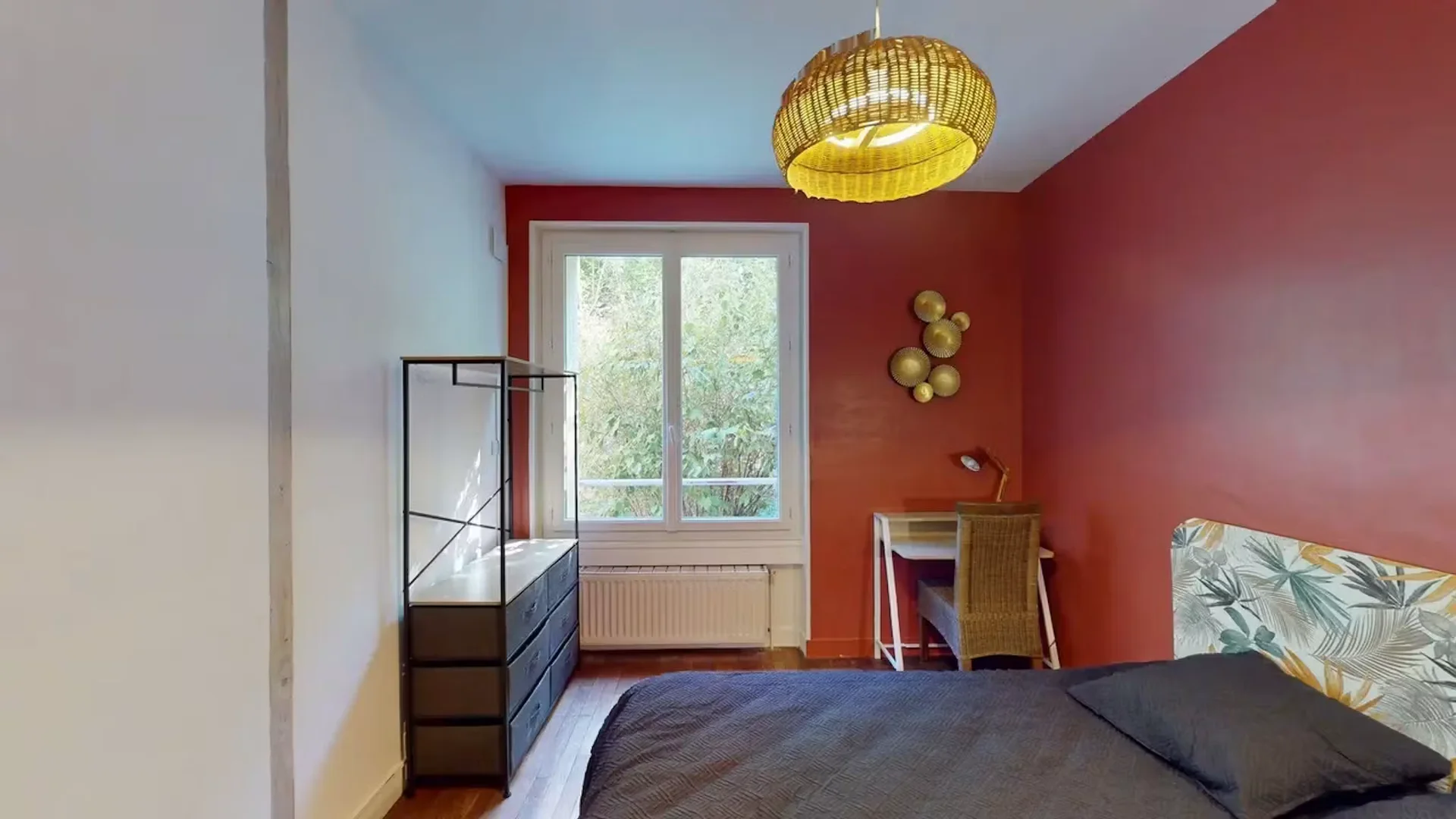 Habitación acogedora para estudiantes disponible en 