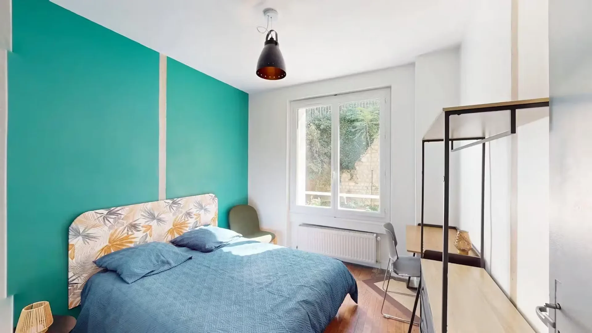 Habitación en apartamento estudiantil en alquiler en , completamente amueblado
