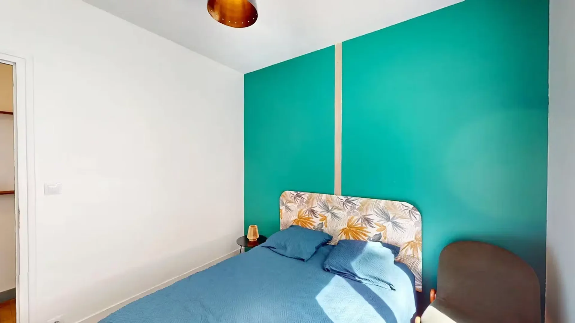 Habitación acogedora para estudiantes disponible en 