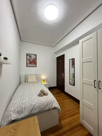 Mehrbettzimmer in der Diego Lopez Haroko Kale Nagusia, Abando, bild 1 von 10