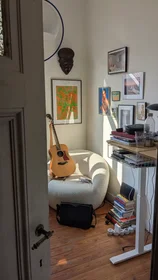 Entire apartment at Maaldersstraat, Amandus-Atheneum, image 8 of 10