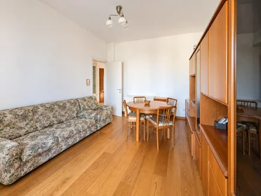 Privatzimmer in der Via Privata Angera, Gioia, bild 7 von 10