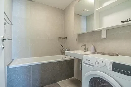Całe miejsce Prístavná, Bratislava, obraz 5 10