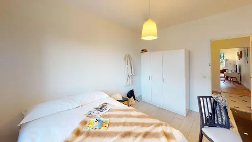 Privatzimmer in der Rue Marius Berliet, 8th Arrondissement, bild 2 von 10