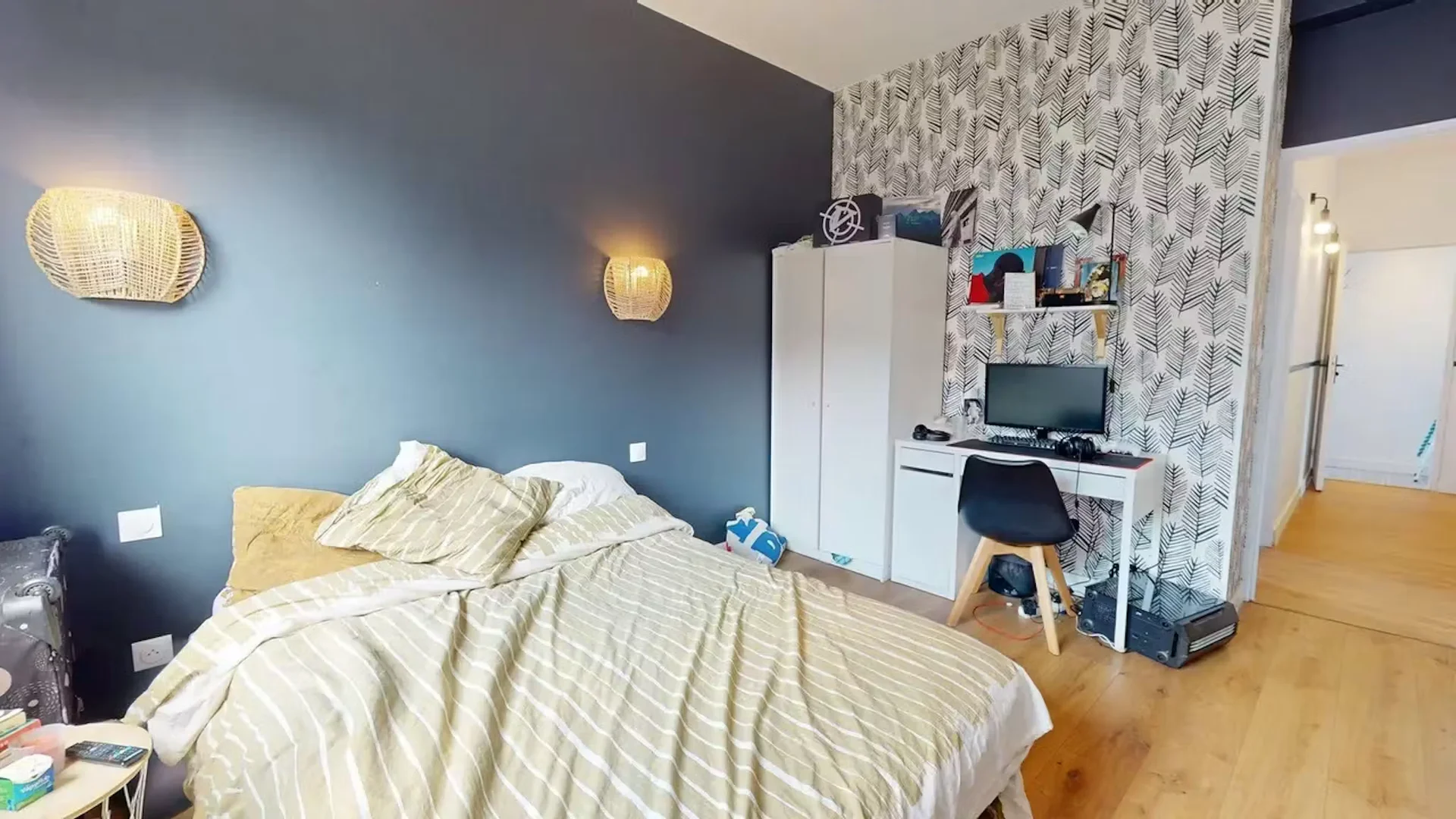 Cozy room for students available in 