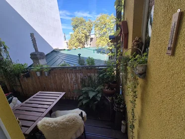 Chambre privée à Geblergasse, Hernals, image 8 de 10