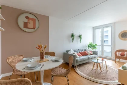 Quarto privado em Rue de Naudet, , imagem 2 de 9