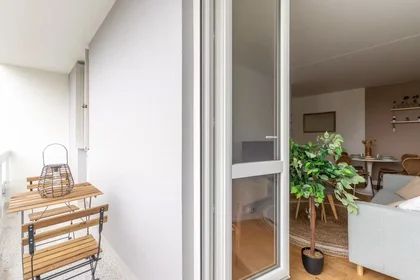 Quarto privado em Rue de Naudet, , imagem 8 de 9