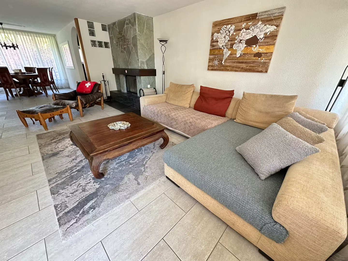 Quarto acolhedor para estudantes disponível em