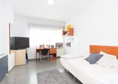 Logroño de çift kişilik yataklı kiralık oda