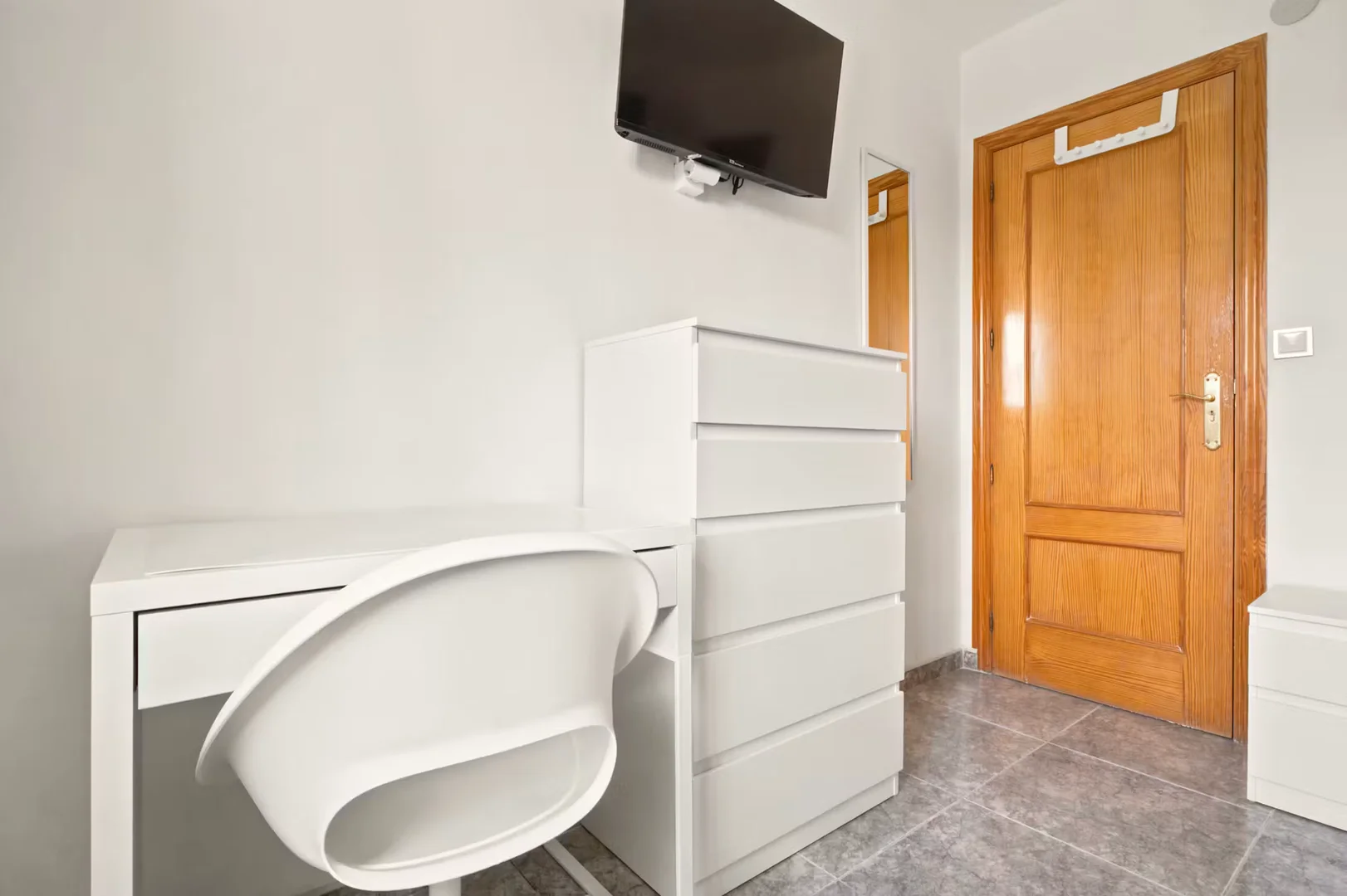 Chambre d'étudiant confortable et spacieuse dans