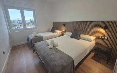 Entire apartment at Calle Gregorio Marañon, Vallobín, image 2 of 10