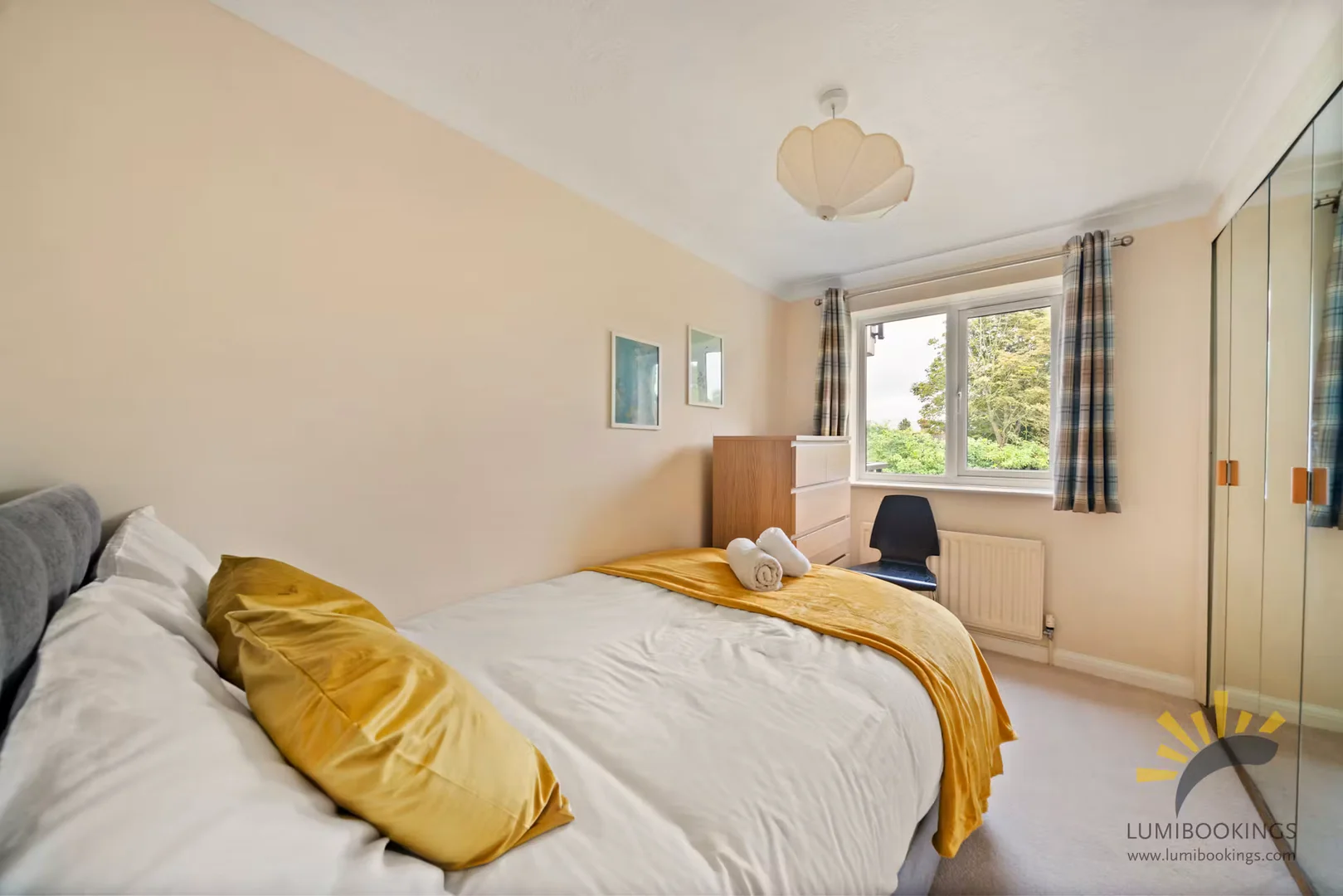 Whitehaven Close, Shortlands