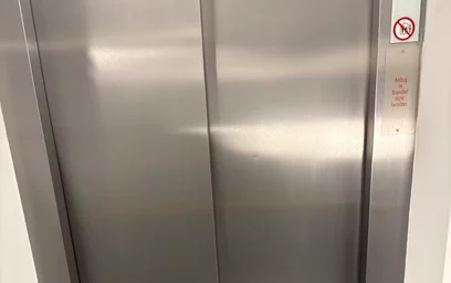 W pełni umeblowane mieszkanie w {area}