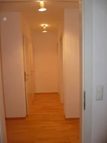 Private room at Reinprechtsdorfer Straße, Margareten, image 8 of 10
