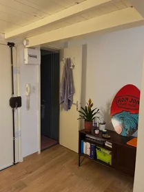Alojamiento entero en Rue de la Verrerie, Vieille Ville, imagen 7 de 10