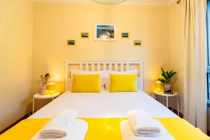 Appartamento con 3 camere da letto a {area}