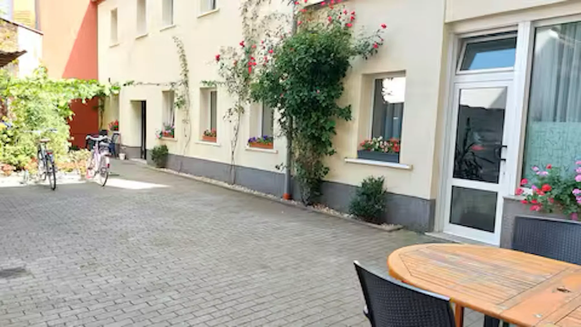 Przyjazny dla studentów pokój w  z nowoczesnymi udogodnieniami