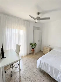Quarto privado em Carrer Clara Campoamor, Camí dels Magros, imagem 7 de 10