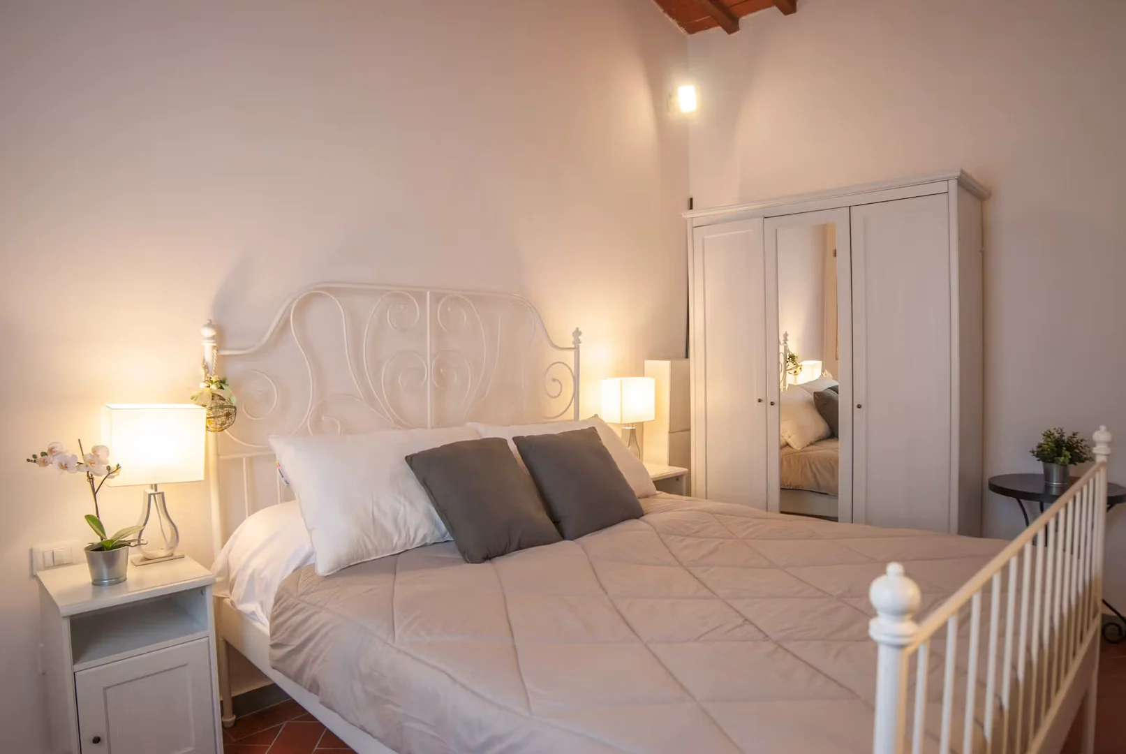 Borgo Ognissanti, Centro Storico