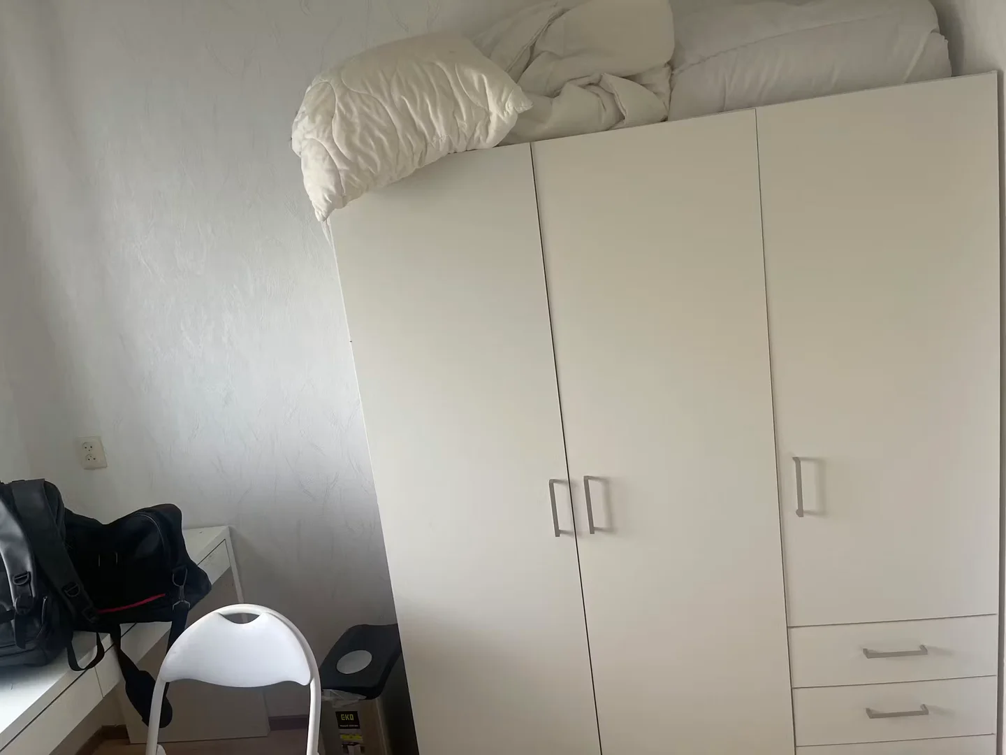 Chambre d'étudiant confortable et spacieuse dans 