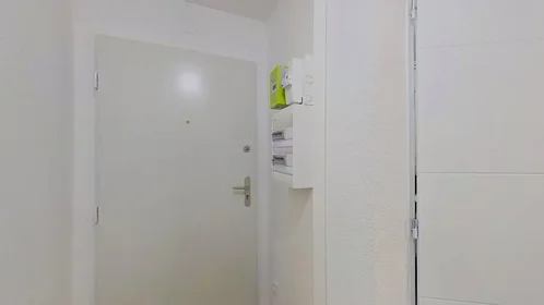 Entire apartment at Rue du 74ème Régiment d'Infanterie, Centre Ville/Rive Gauche, image 10 of 10