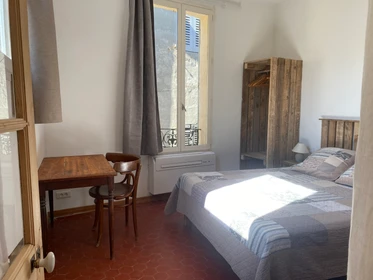 Appartamento intero in Rue Petite Saunerie, immagine 11 di 30