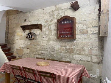 Appartamento intero in Rue Petite Saunerie, immagine 12 di 30