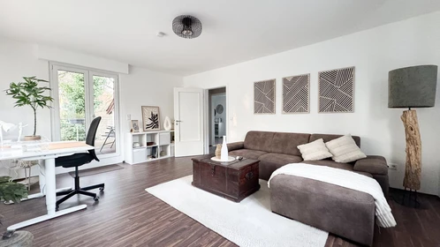Chambre privée à Emdener Straße, image 1 de 27