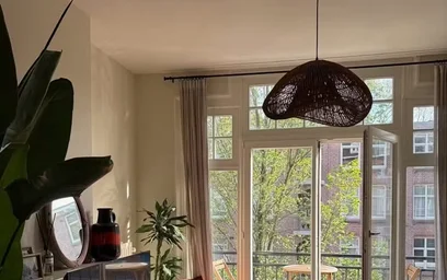 Logement avec 3 chambres à {area}