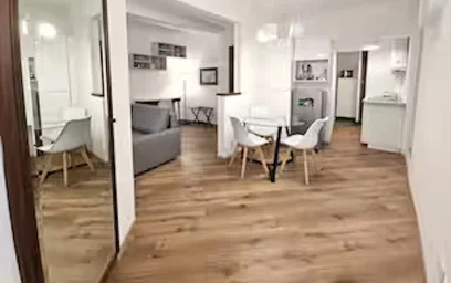 Appartamento con 2 camere da letto a {area}