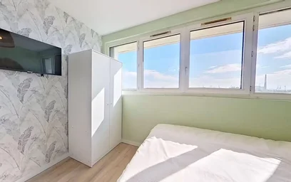 Private room at Rue de Pressensé, Vallée Béreult, image 5 of 10
