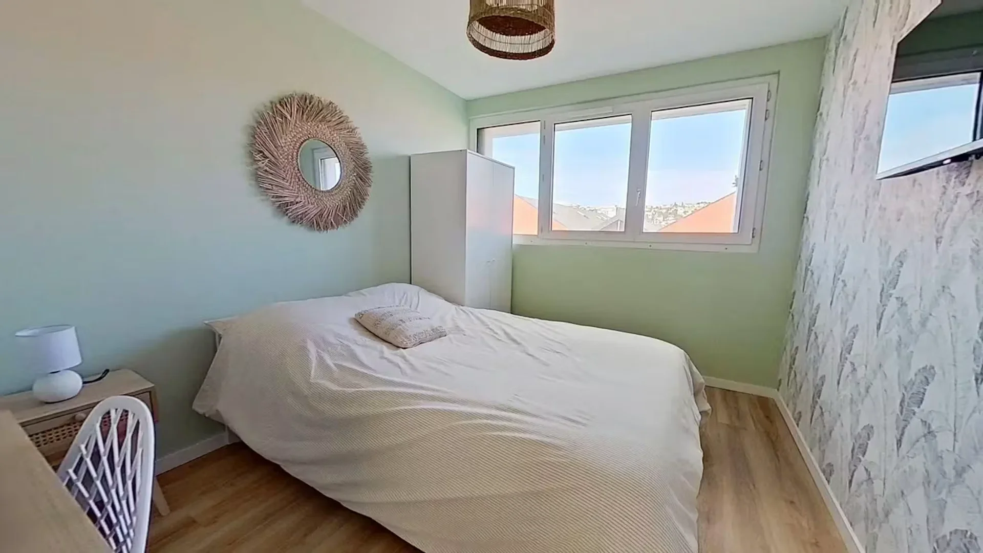 Affordable room for students with ample lighting in