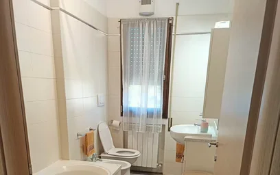Całe miejsce Via Maristella, Collestrada, obraz 7 10