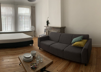 Habitación privada en Avinguda del Cid, nou Moles, imagen 1 de 5